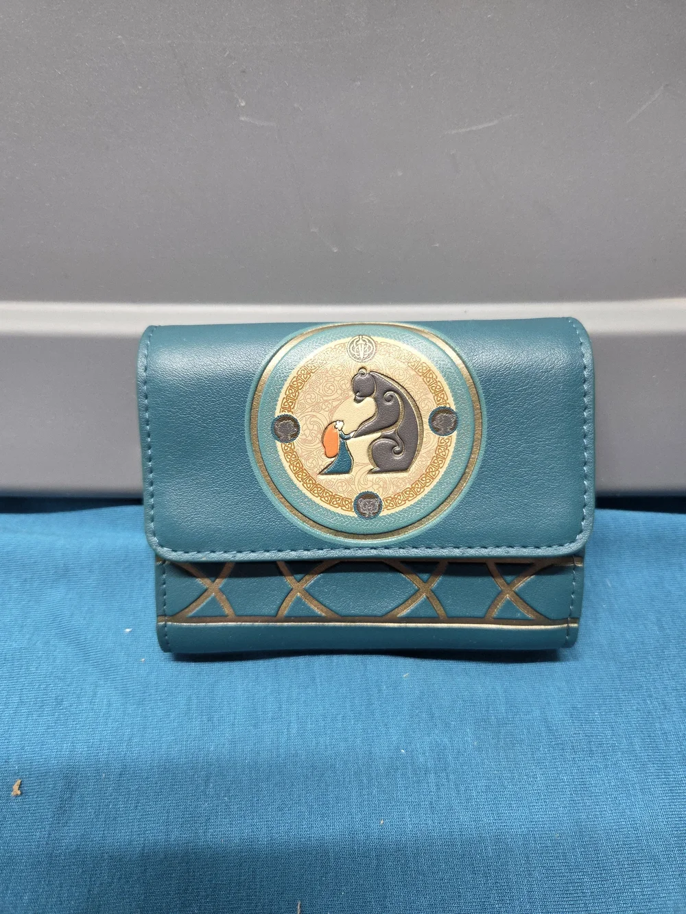 Our Universe Disney Pixar Brave DunBroch Family Tapestry Mini Backpack & Wallet